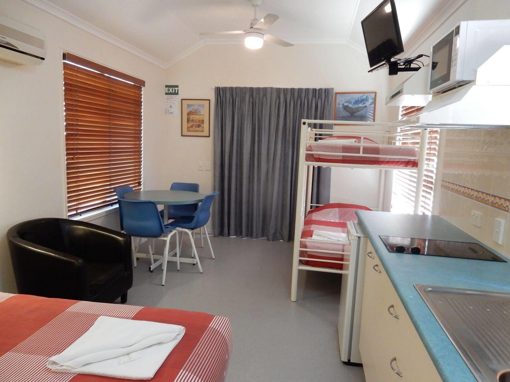 Tiaro Tourist Stopover Luaran gambar