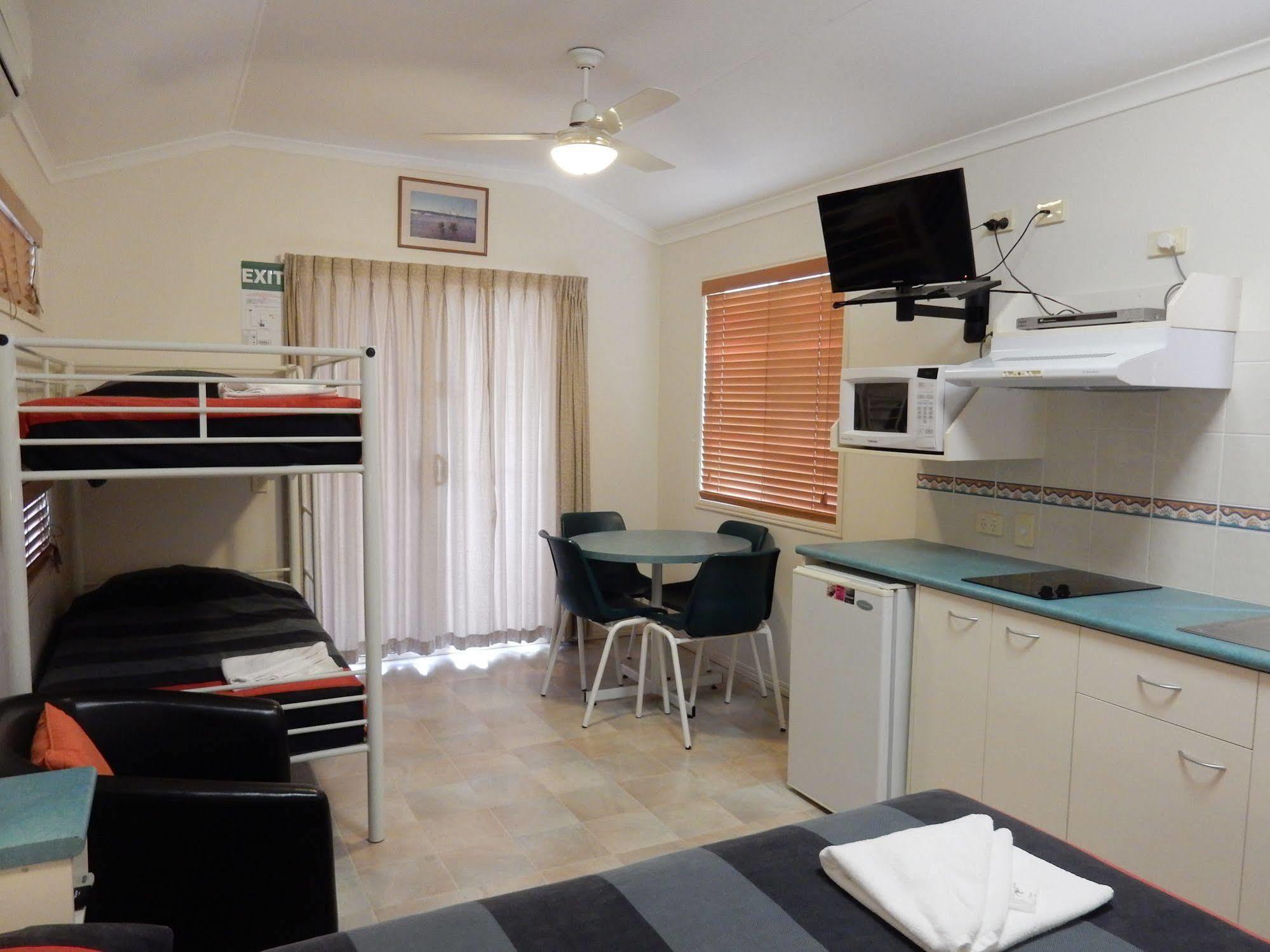 Tiaro Tourist Stopover Luaran gambar