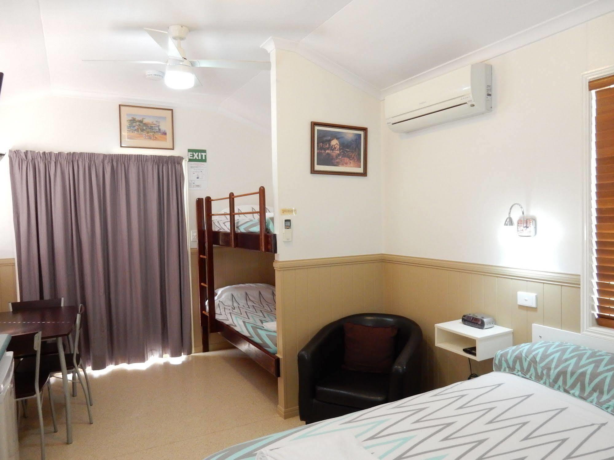 Tiaro Tourist Stopover Luaran gambar